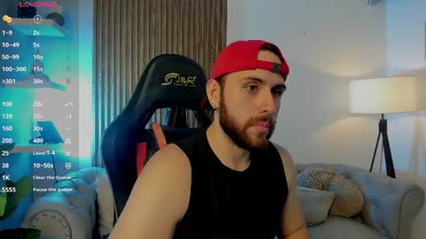 Snapshot of maximo_wolf1 chatting on July 8, 8:35 pm Maximo Wolf online show from July 8, 8:35 pm