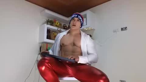 Sebastian online show from December 25, 1:20 am