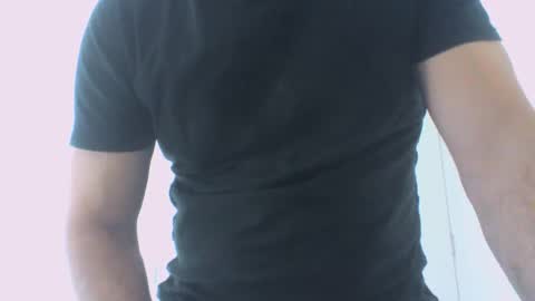 Snapshot of maximus111newman chatting on January 20, 2:11 am maximus111newman online show from January 20, 2:11 am