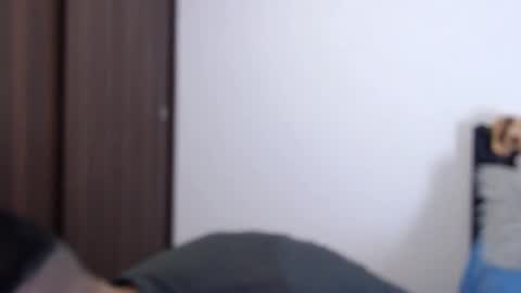 Independent Model online show from January 4, 4:01 am