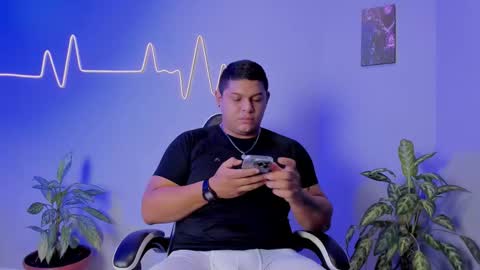 Maximus online show from November 13, 11:53 am