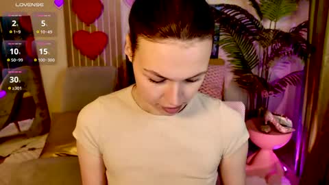 MaxinCarroll online show from May 11, 10:32 am