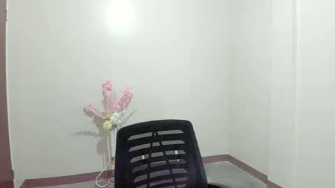 maxine_fucks online show from September 12, 12:27 pm