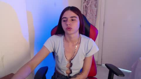 maxinesex_ online show from March 28, 1:43 pm
