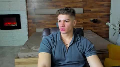 MaxKaiden online show from March 28, 6:57 am