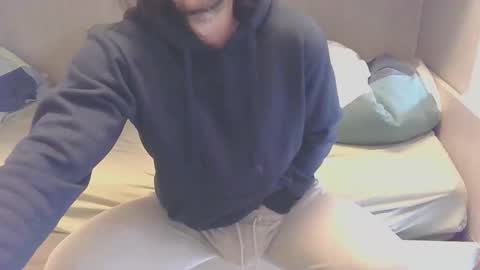 Snapshot of maxsperman1 chatting on February 23, 11:40 am MaxSperman online show from February 23, 11:40 am