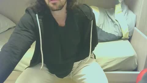 Snapshot of maxsperman1 chatting on March 4, 6:14 pm MaxSperman online show from March 4, 6:14 pm