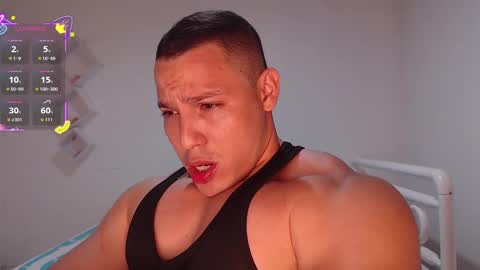 Max online show from October 14, 5:52 am