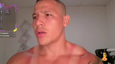 Max online show from March 25, 3:23 am