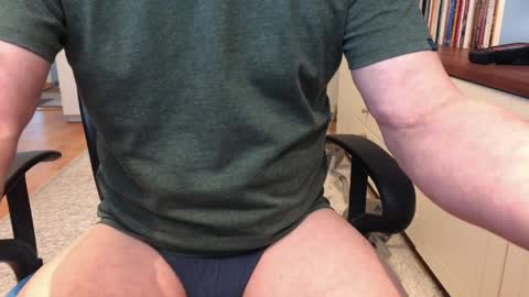 Max online show from April 10, 5:56 am