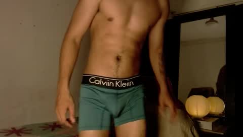 maxximus_10 online show from January 10, 7:04 am