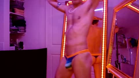 Maxxxbates online show from December 24, 2:43 am