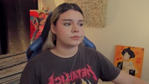 Maxine Minx online show from December 13, 5:38 am