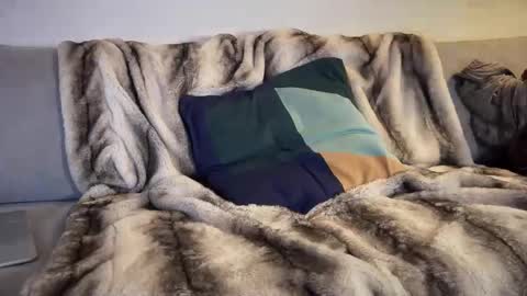 Snapshot of maxxxurbate chatting on January 19, 8:19 pm MaxXxurbate online show from January 19, 8:19 pm