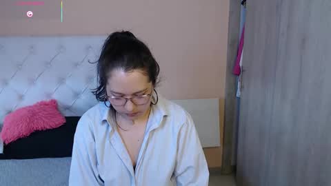 May online show from January 18, 9:29 pm