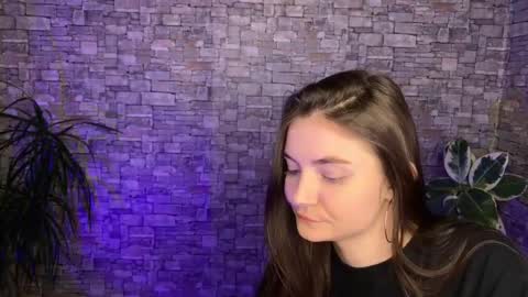 may online show from March 5, 5:42 pm