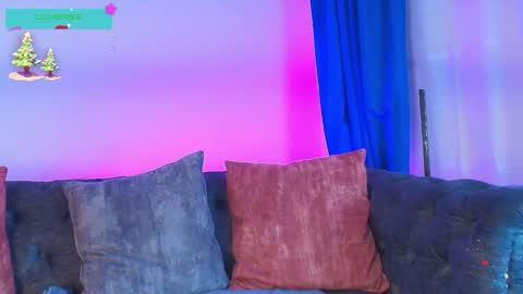 may_wood online show from December 4, 12:03 pm