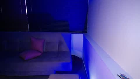 maya407111 online show from May 25, 10:32 am