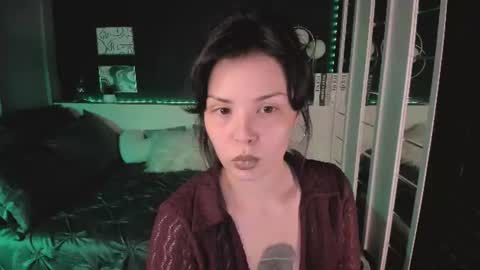 Snapshot of maya___muse chatting on July 8, 2:21 pm Maya online show from July 8, 2:21 pm