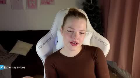 Maya online show from January 18, 3:54 am