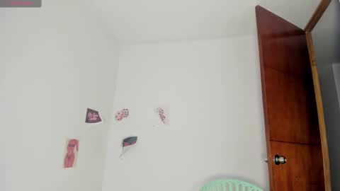 Maya online show from September 15, 2:33 am