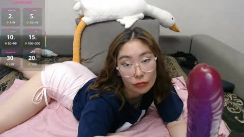 Snapshot of maya_kumashiro chatting on April 29, 7:53 pm maya_kumashiro online show from April 29, 7:53 pm