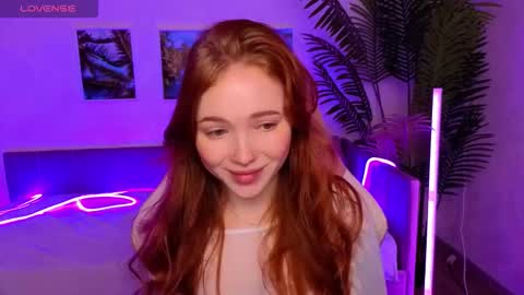 Maya online show from October 19, 2:12 am