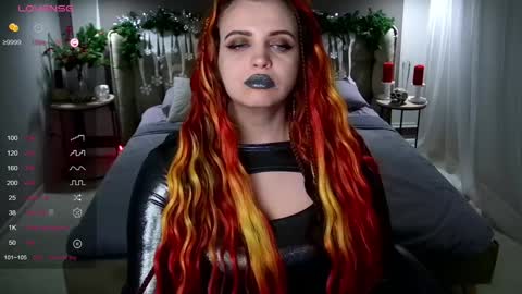 Snapshot of maya_mils chatting on December 30, 7:15 am Maya Mils online show from December 30, 7:15 am
