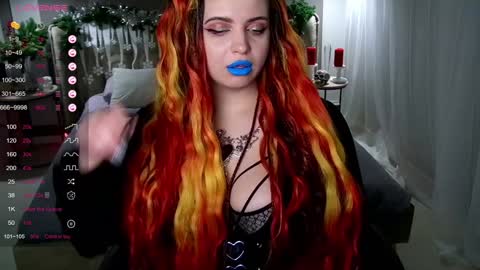 Snapshot of maya_mils chatting on January 7, 4:08 am Maya Mils online show from January 7, 4:08 am