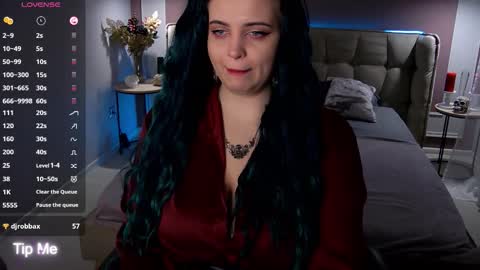 Snapshot of maya_mils chatting on October 12, 1:48 am Maya Mils online show from October 12, 1:48 am