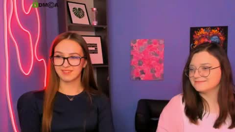 maya online show from April 22, 3:24 pm