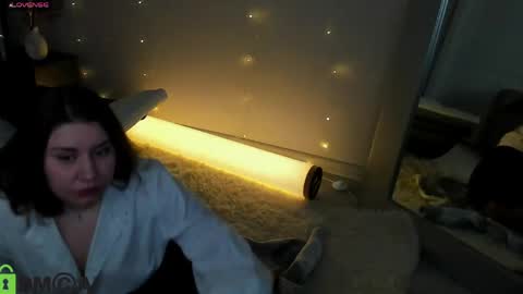 Maya online show from May 5, 1:35 am