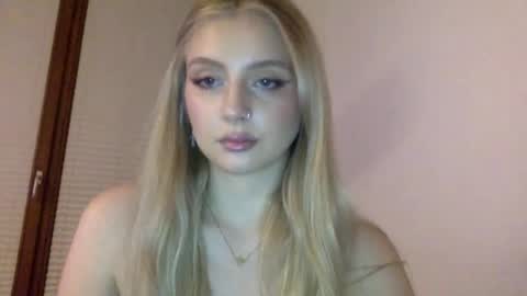Snapshot of mayaflirt chatting on March 24, 9:31 pm mayaflirt online show from March 24, 9:31 pm