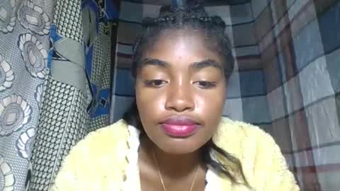 Snapshot of mayajadorelie chatting on September 10, 4:07 pm charlesia online show from September 10, 4:07 pm
