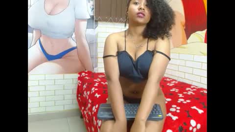 mayajones303av online show from January 10, 2:08 pm