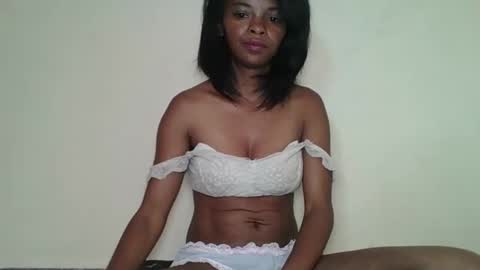 mayalabelle online show from November 20, 5:18 am