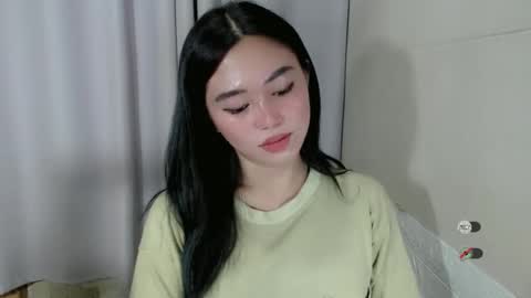 Snapshot of mayasally_ chatting on March 7, 9:40 am mayasally_ online show from March 7, 9:40 am