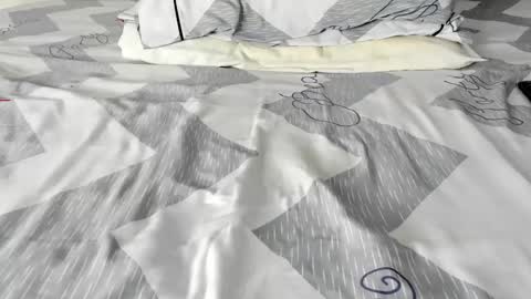 Maybelline69 online show from October 27, 8:18 am