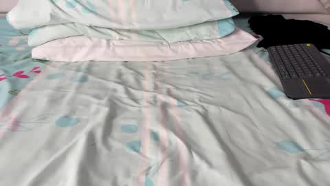 Maybelline69 online show from March 31, 9:59 pm