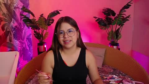 Mayly online show from April 10, 1:27 pm