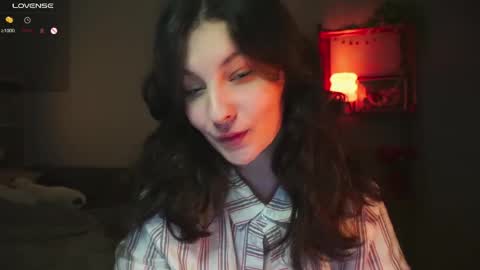 Snapshot of maymary_ chatting on May 5, 5:15 am Mary . online show from May 5, 5:15 am