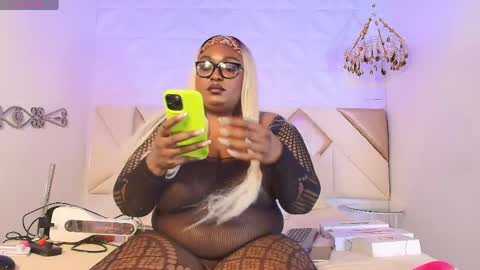 May online show from June 3, 3:31 am