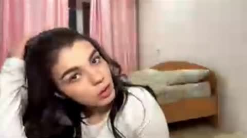 Adel online show from December 17, 2:23 pm