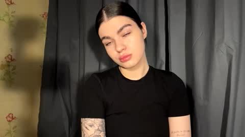 Adel online show from January 15, 9:18 pm