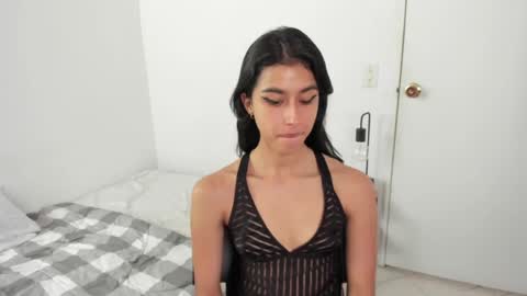 mazikeen_18 online show from April 8, 2:06 pm