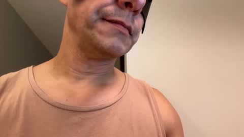 mb_braziliancouple online show from September 29, 9:41 pm