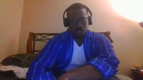 Mark online show from December 14, 11:31 pm