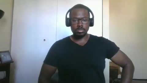 Mark online show from December 19, 5:42 pm