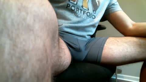 mcbuster11 online show from December 4, 9:24 pm