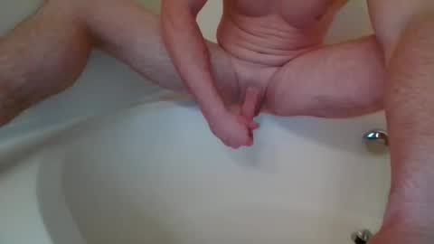 Snapshot of mccloudcameron455 chatting on October 21, 5:41 am mccloudcameron455 online show from October 21, 5:41 am